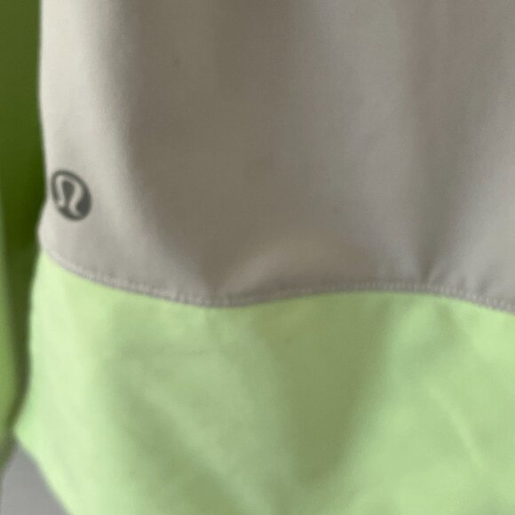Lululemon Warm Up crew Size 10 lululemon athletica - Picture 5 of 7
